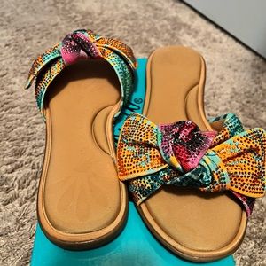 Cute Colorful Alex Marie Sandals, only worn once